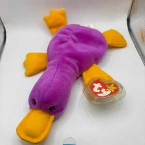 TY Beanie Baby PATTIE the Platypus 
(4th Gen hang tag)MWMTs Stuffed Animal